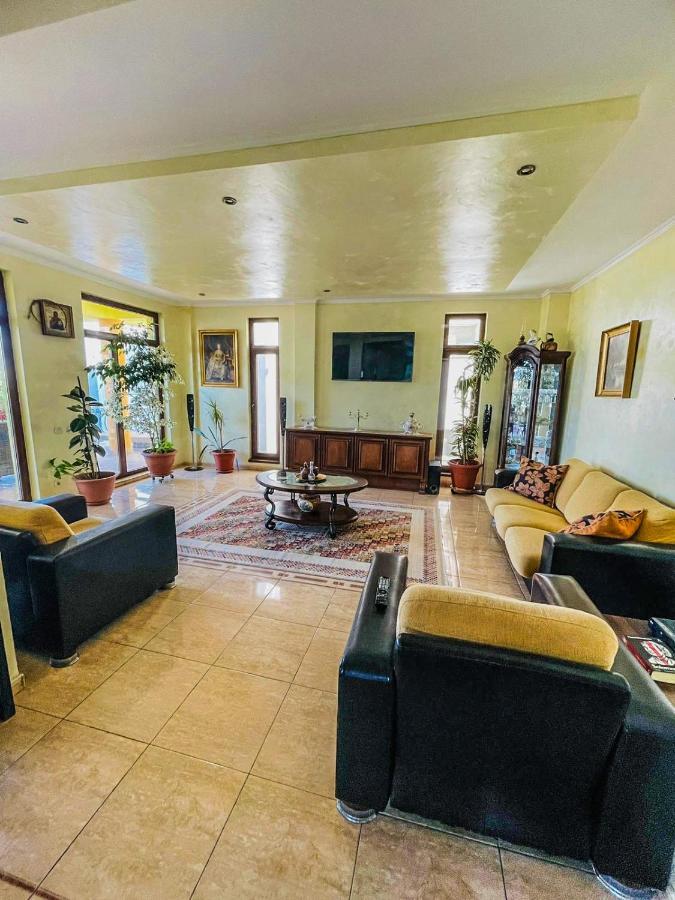 فندق Năvodariفي  Vila Orange المظهر الخارجي الصورة