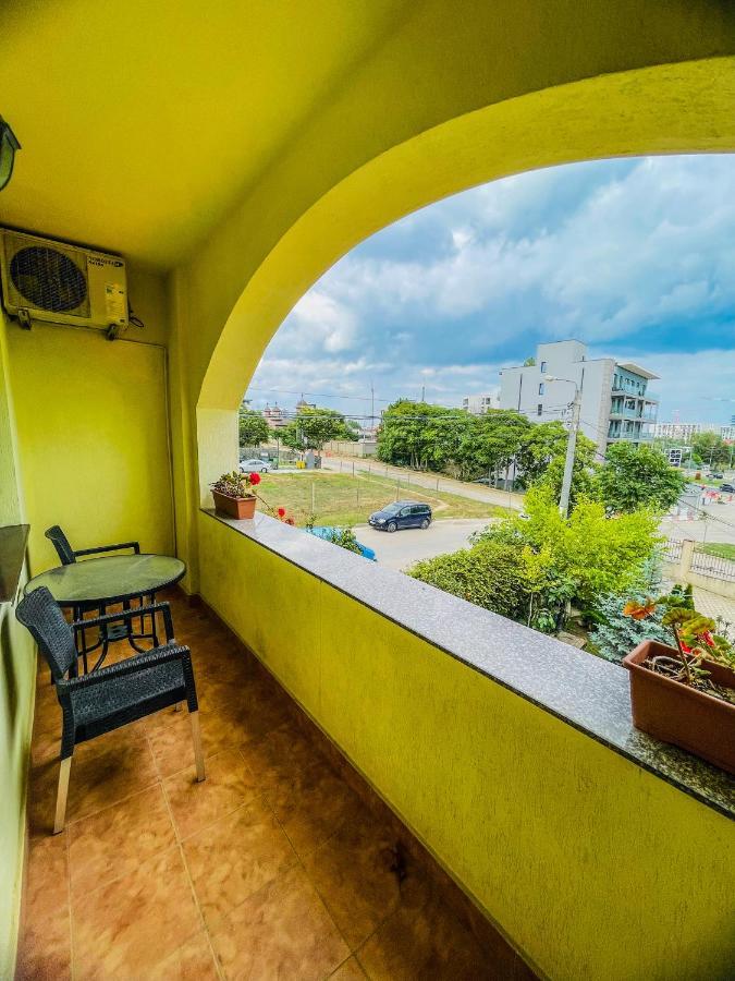فندق Năvodariفي  Vila Orange المظهر الخارجي الصورة